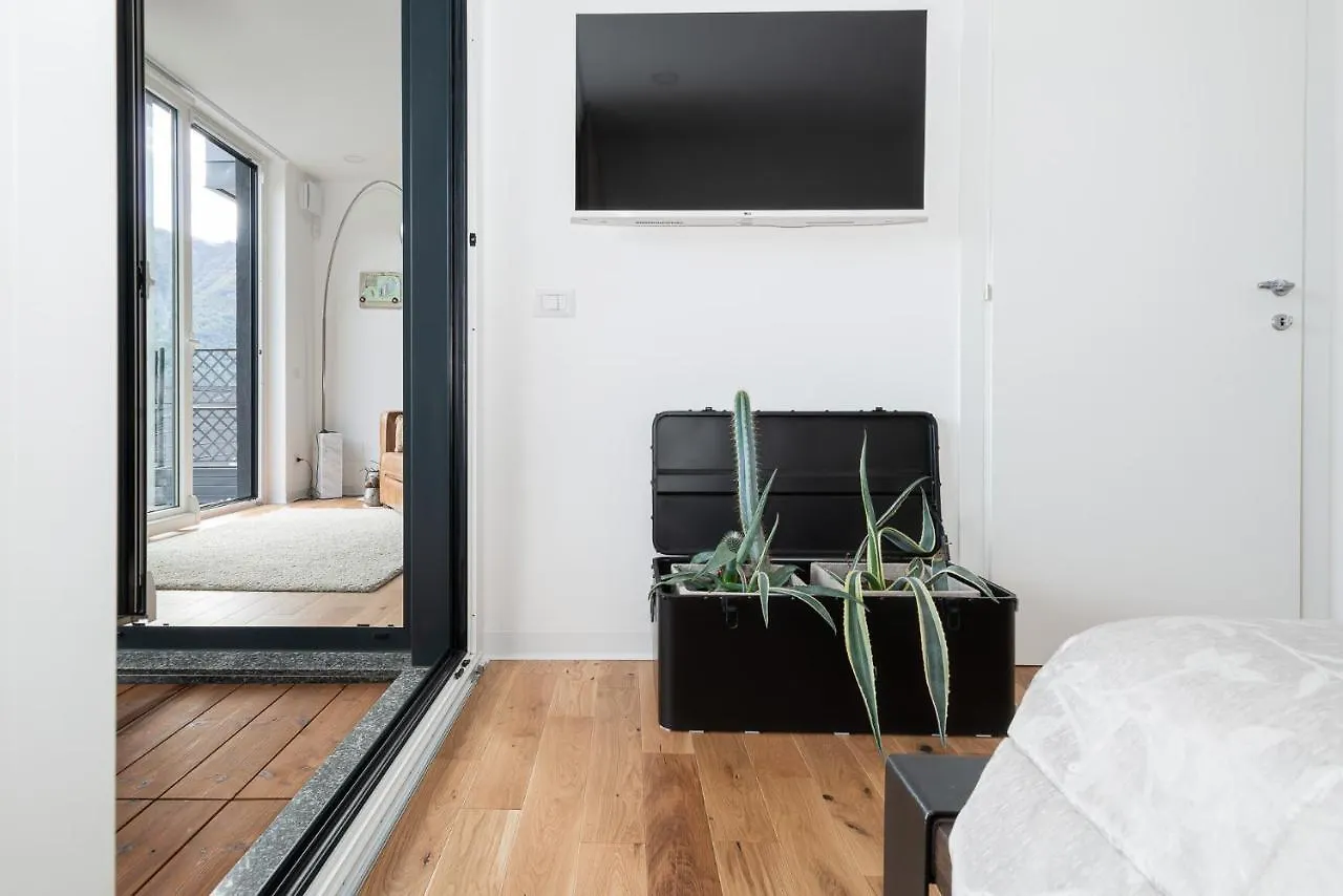 Appartamento Dany Con Vista Lago By Holiday Solutions Nesso 0*,  Włochy